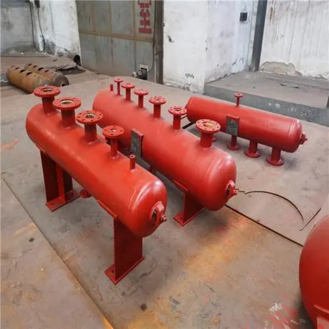 龙马潭分集水器安装高度